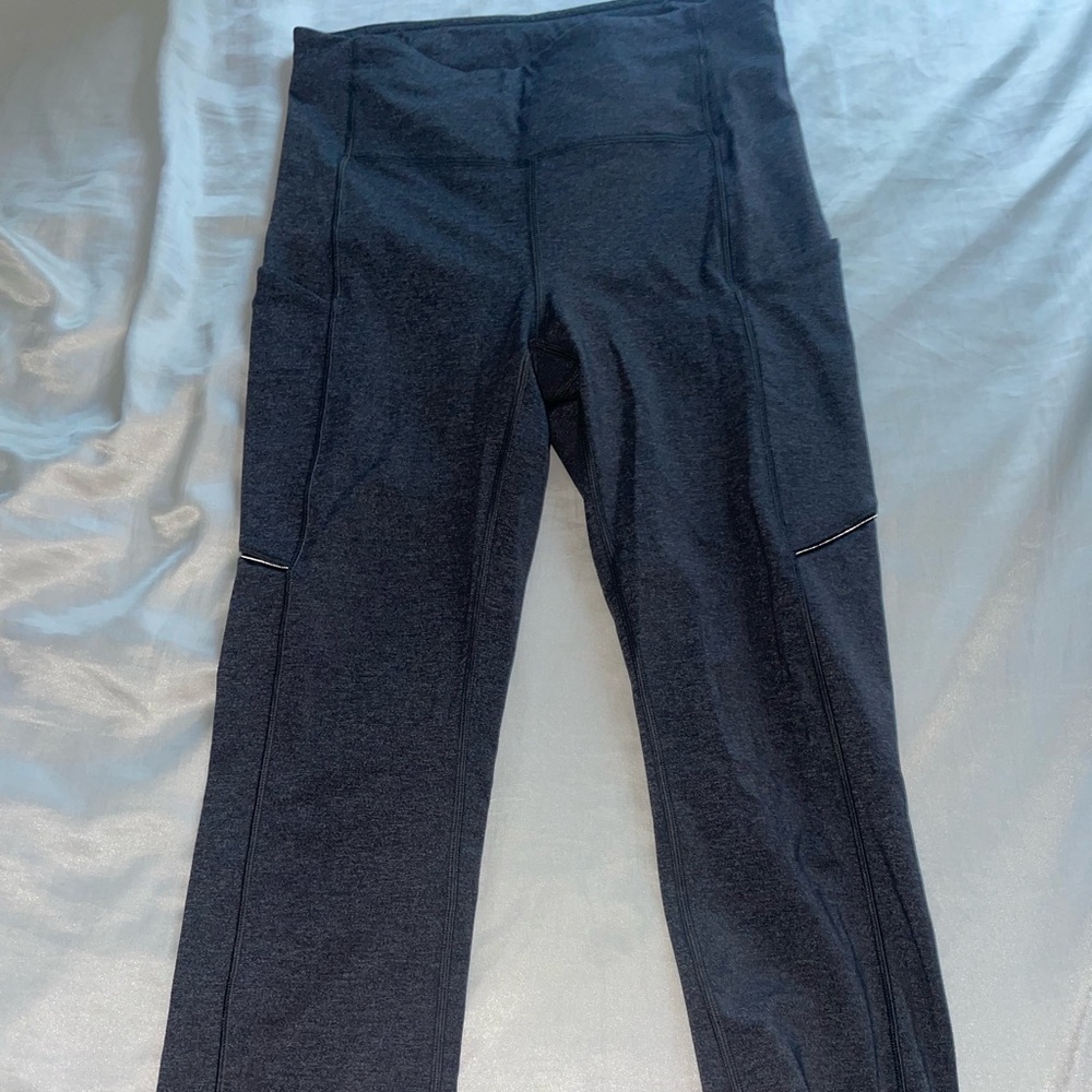 Lululemon speed up leggings size 4